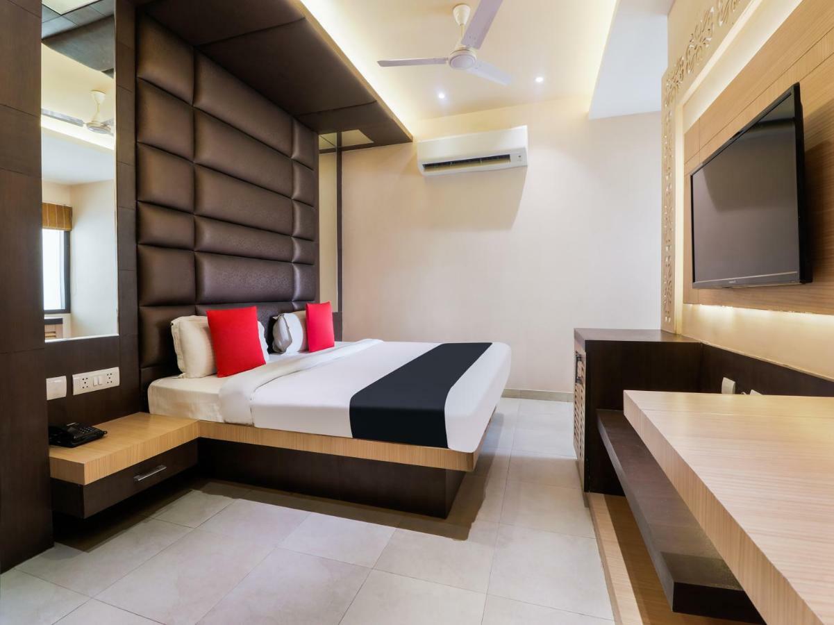 Capital O 46218 Royal Cottage Suite Kanpur Exterior foto