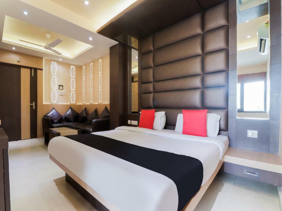 Capital O 46218 Royal Cottage Suite Kanpur Exterior foto